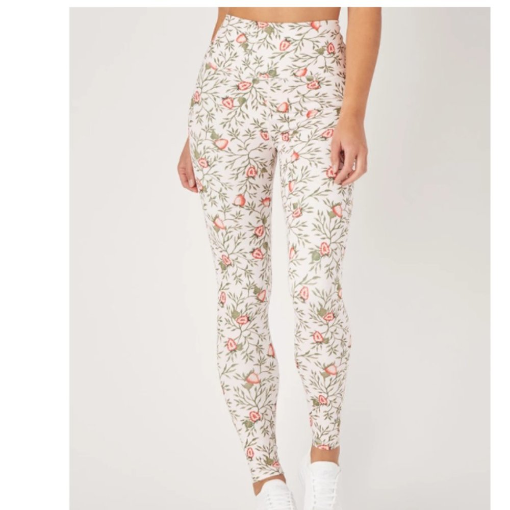 Glyder Sultry Legging Print: Strawberry Vines